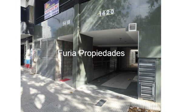 Dpto monoambiente en alquiler con aire y placard al contrafrente