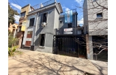 Casa 4amb reciclada a nueva en Floresta